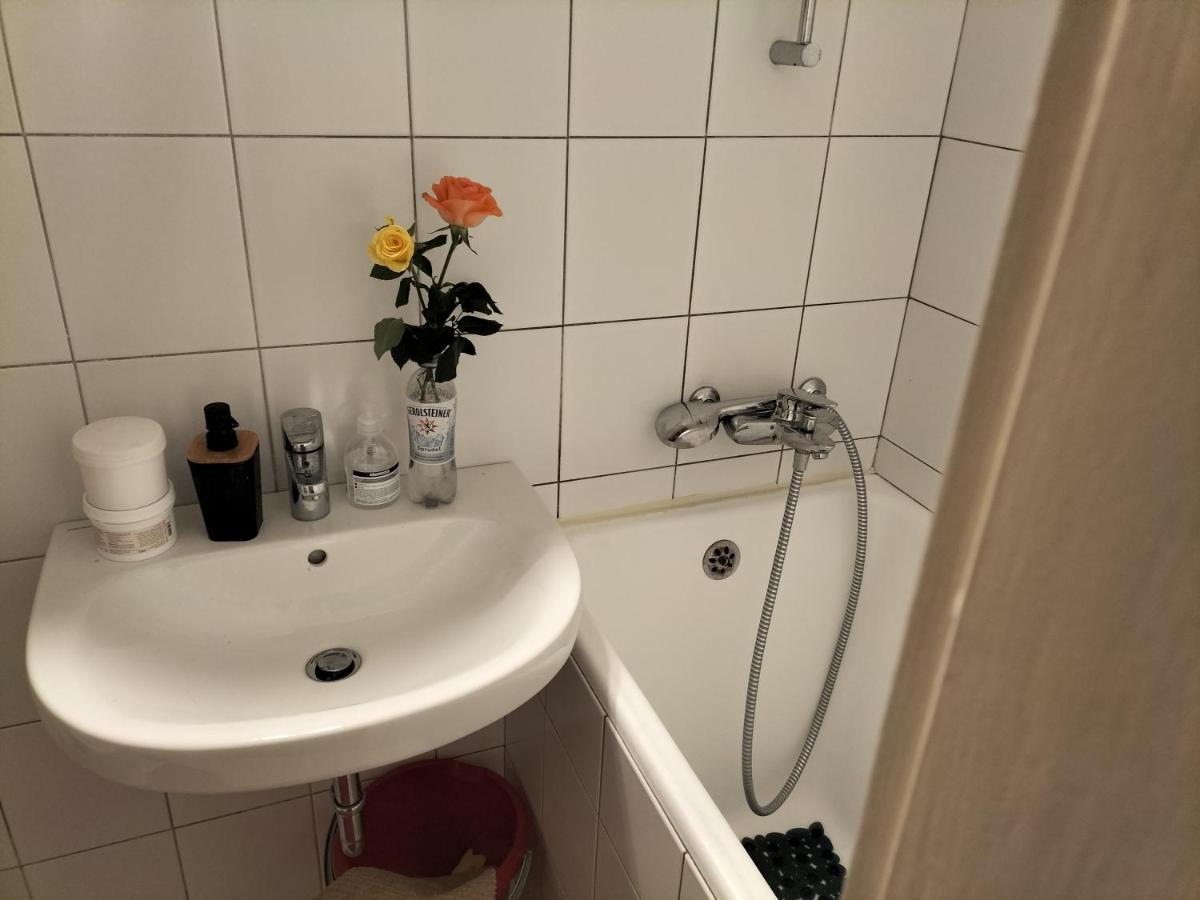 Ein Offenes Kompetentes Ohr Colónia Exterior foto